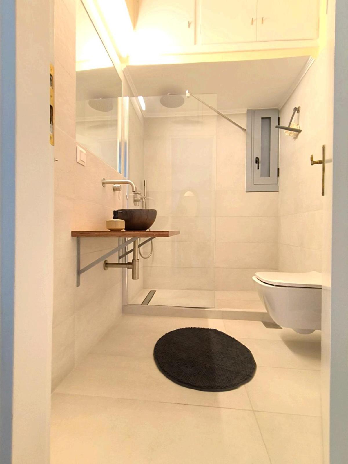 Apartamento Stylish Artistic Flat With View, Three Min To Metro Atenas Exterior foto